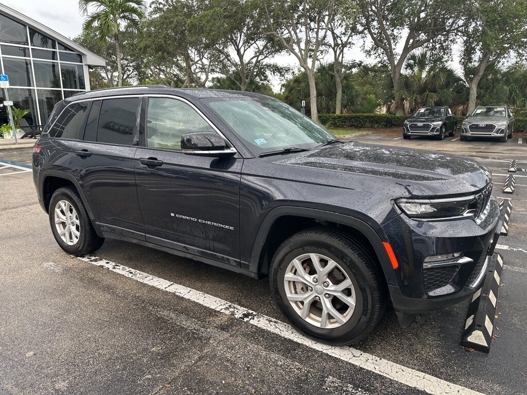 2024 Jeep Grand Cherokee Limited photo 2