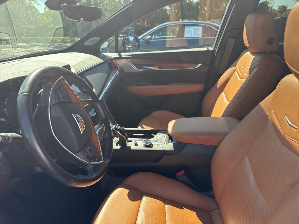 Used 2021 CADILLAC XT5 Premium Luxury SUV