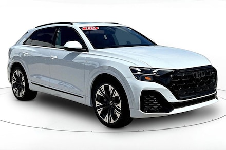 2025 Audi Q8 55 Prestige SUV
