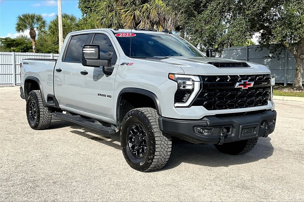 Used 2024 Chevrolet Silverado 2500 HD ZR2 Truck