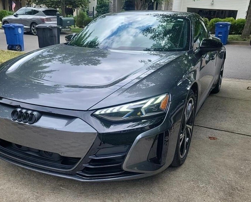 2023 Audi e-tron GT Premium Plus photo 3