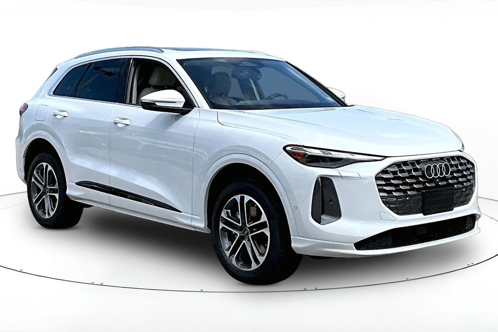 2026 Audi Q5 Premium quattro's photo