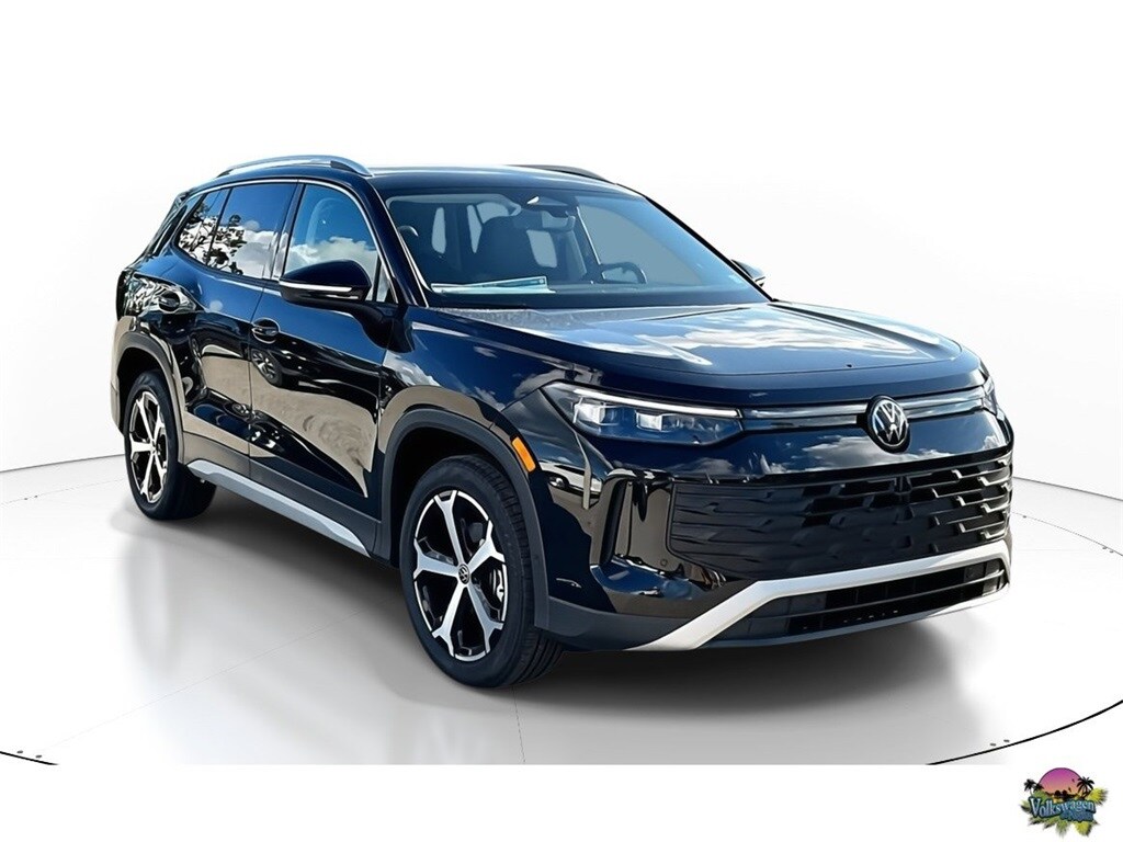 Used 2025 Volkswagen Tiguan 2.0T SE SUV