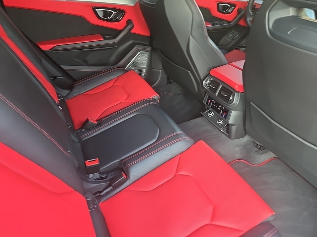 Used 2020 Lamborghini Urus Base SUV