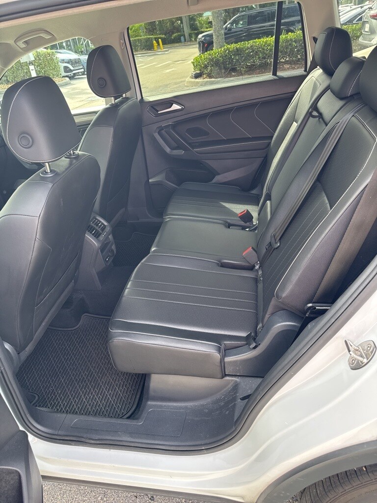 2024 Volkswagen Tiguan SE Wolfsburg Edition photo 3