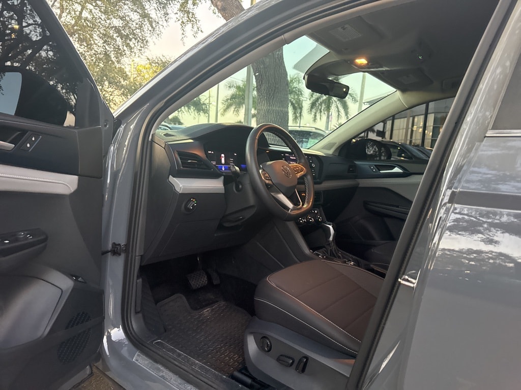 Certified 2024 Volkswagen Taos 1.5T SE SUV