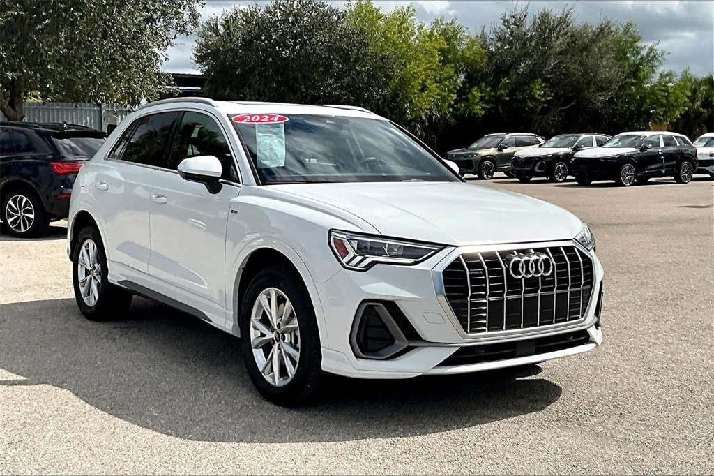 Certified 2024 Audi Q3 Premium SUV