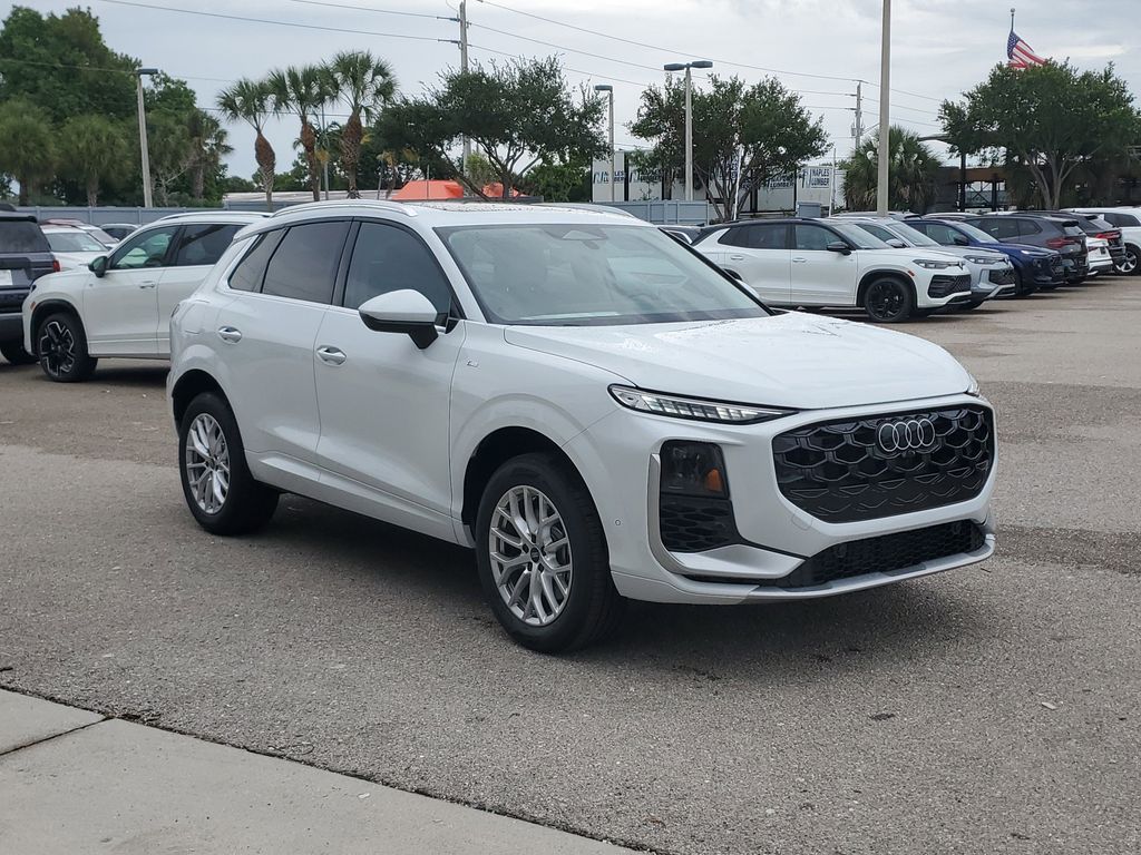 2026 Audi Q3 S line quattro's photo