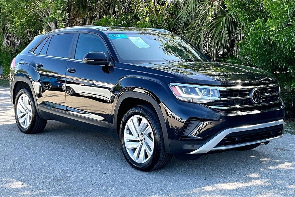 Certified 2023 Volkswagen Atlas Cross Sport 2.0T SE w/Technology SUV