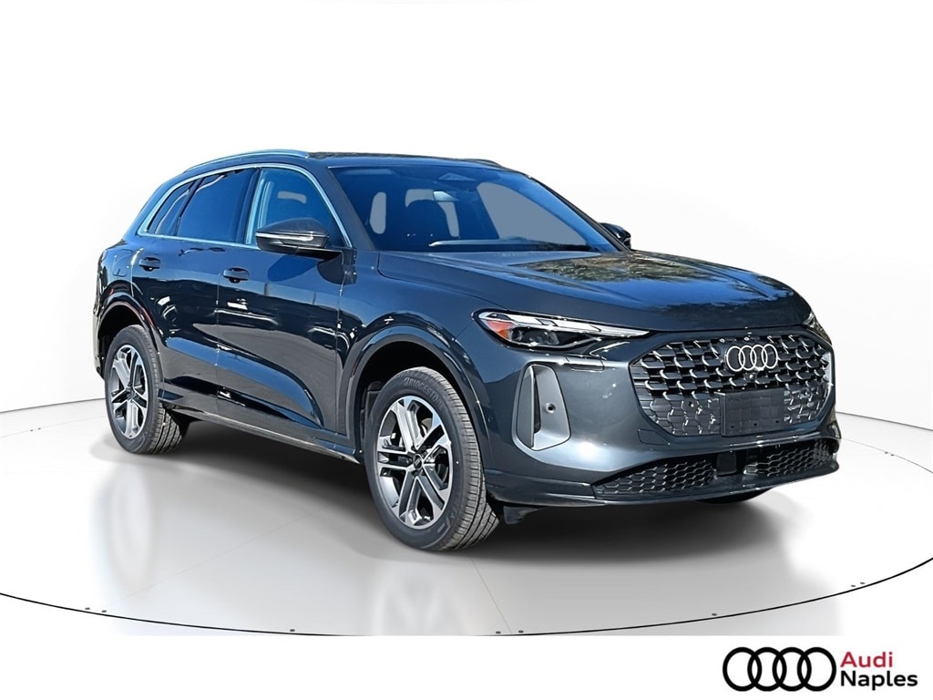 2025 Audi New Q5 Premium's photo