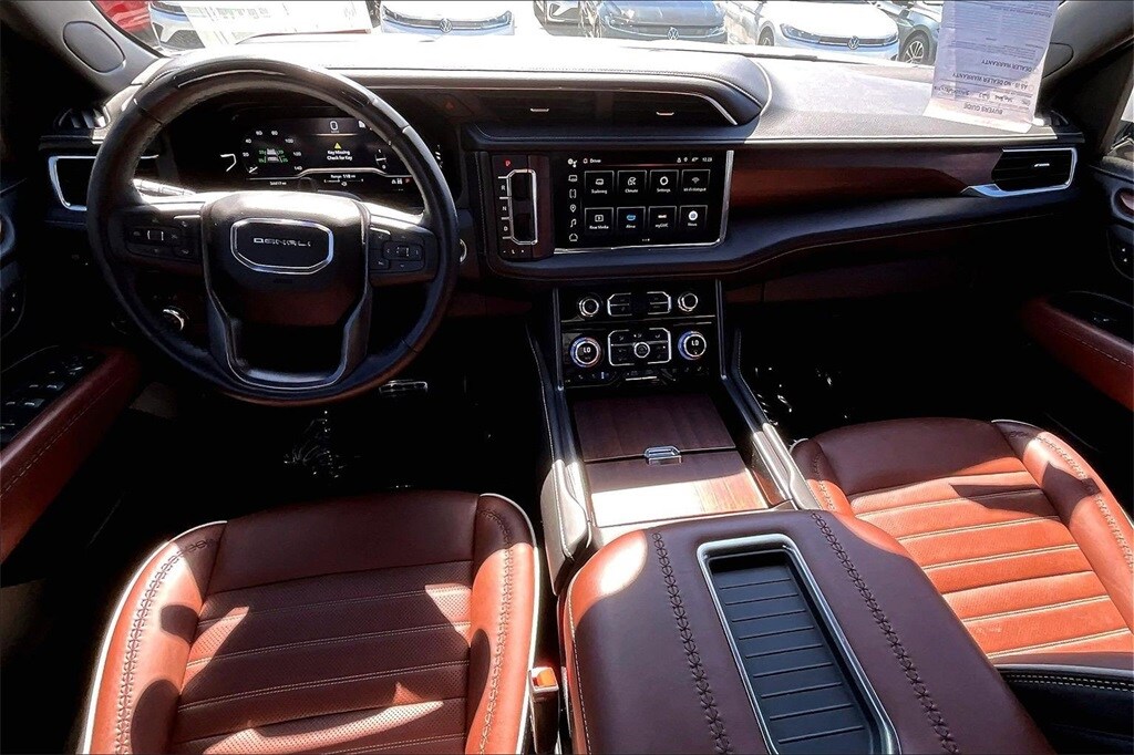 Used 2023 GMC Yukon Denali Ultimate SUV