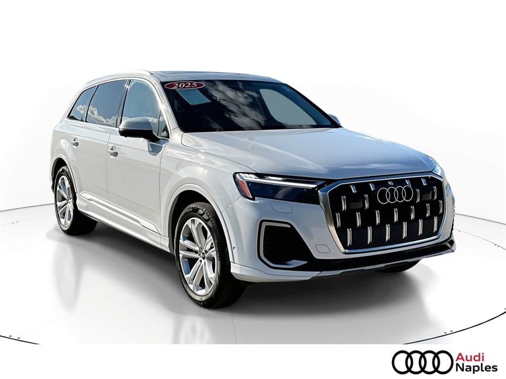 Certified 2025 Audi Q7 45 Premium Plus SUV