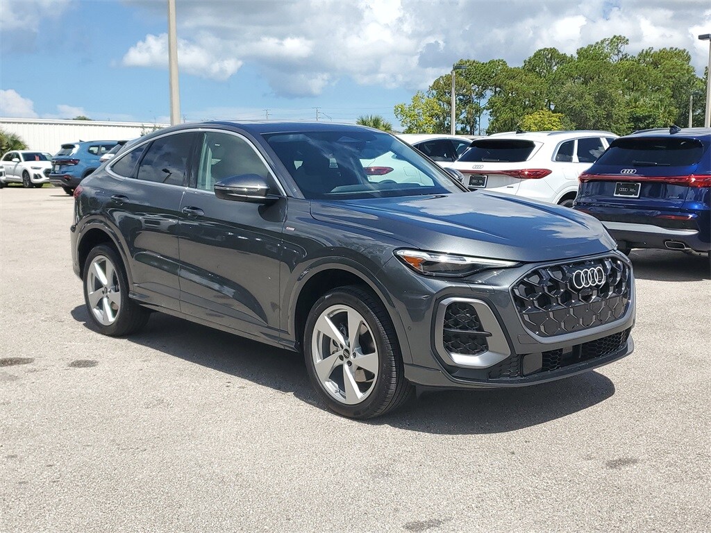 2025 Audi Q5 2.0T Premium Plus photo 2