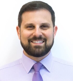 Staff member Tony Canglin from ID_07ea5d8af53a