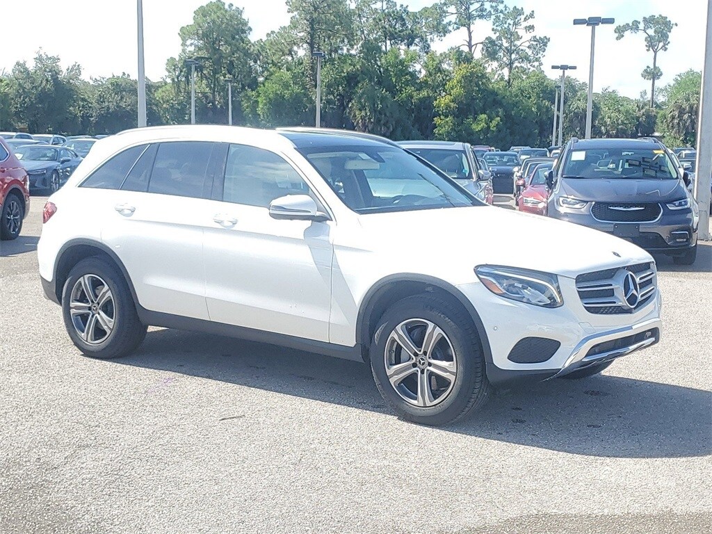 Used 2018 Mercedes-Benz GLC GLC300 with VIN WDC0G4JB7JV089552 for sale in Naples, FL