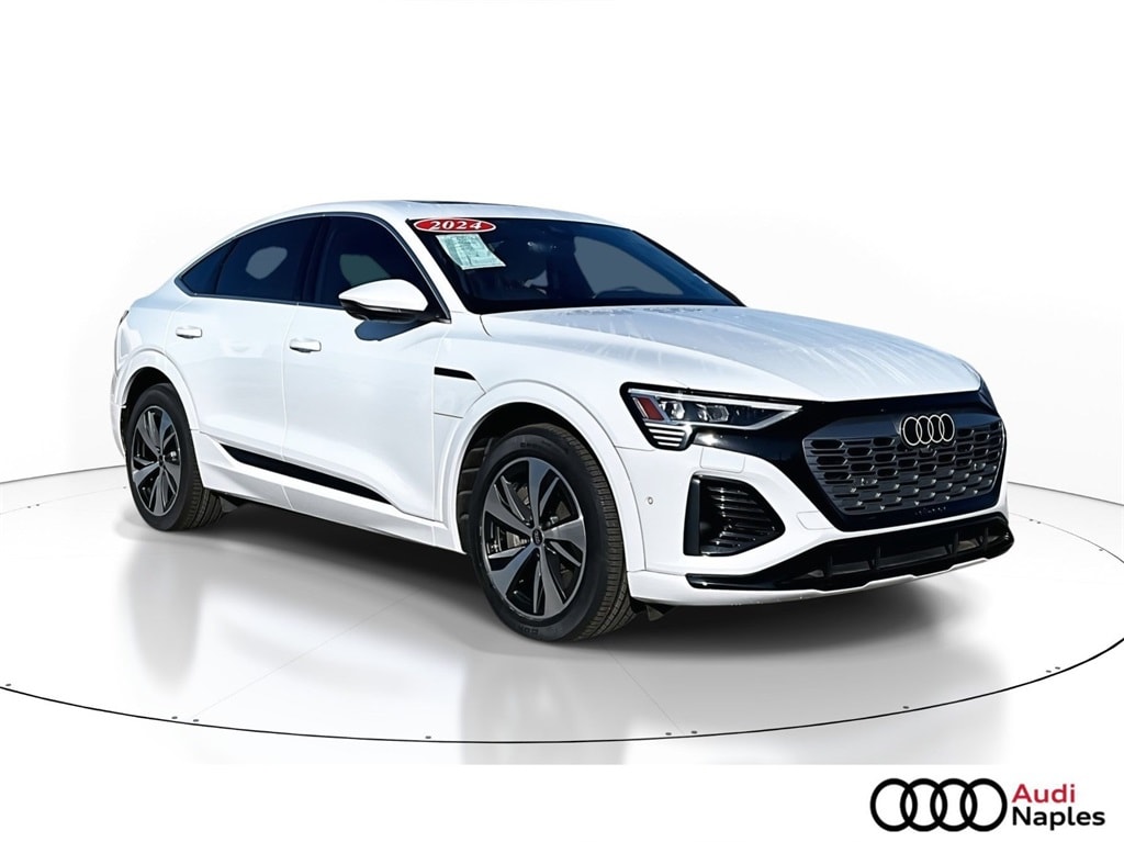 2024 Audi Q8 Sportback e-tron Premium Plus's photo