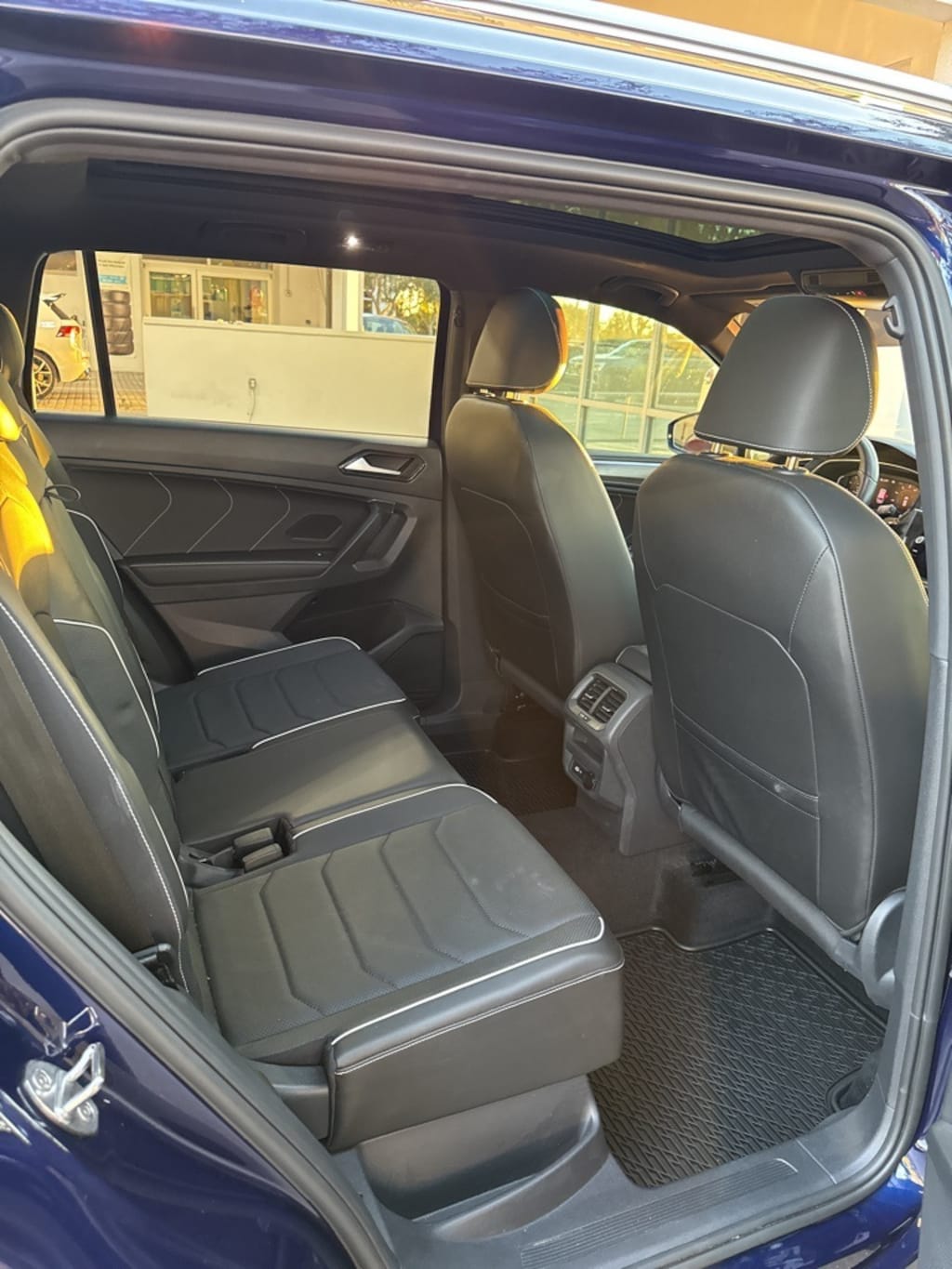 Used 2023 Volkswagen Tiguan 2.0T SEL R-Line SUV