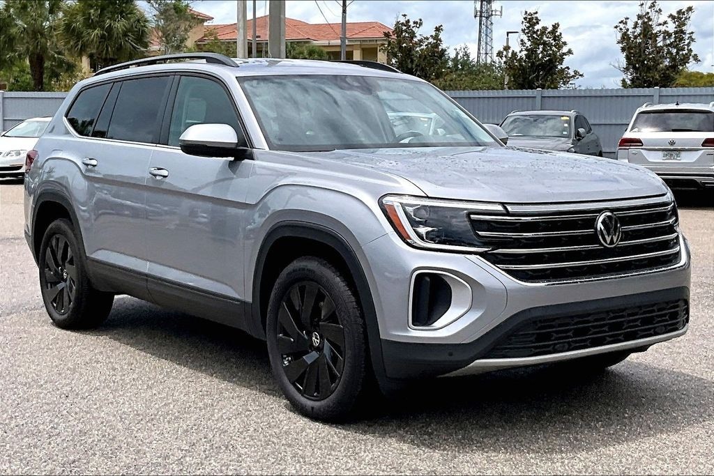 Certified 2026 Volkswagen Atlas 2.0T SE w/Technology SUV