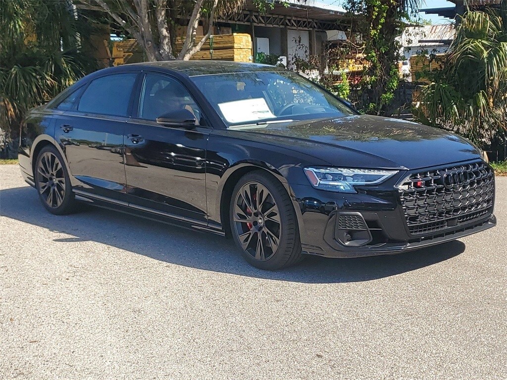2025 Audi S8 4.0T photo 2