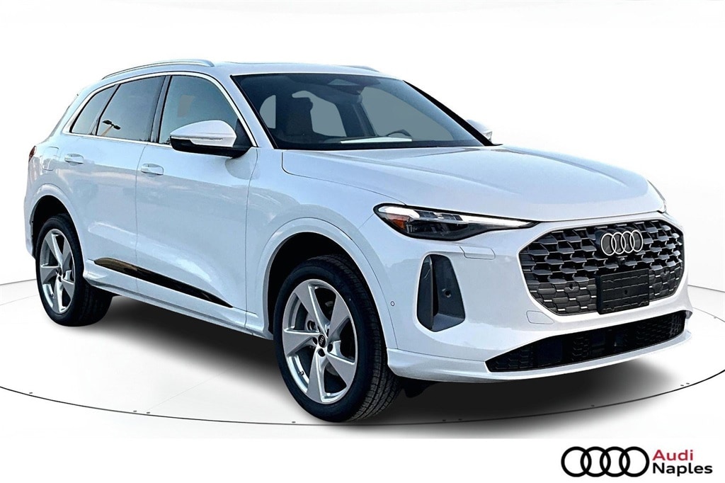 2025 Audi New Q5 Premium Plus's photo