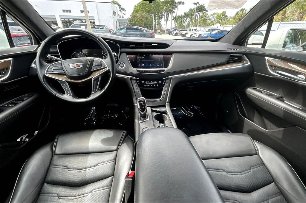 Used 2019 CADILLAC XT5 Platinum SUV