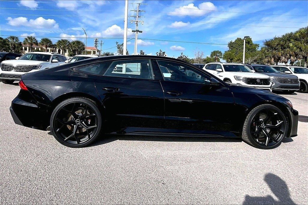2026 Audi RS 7 Performance Base photo 4