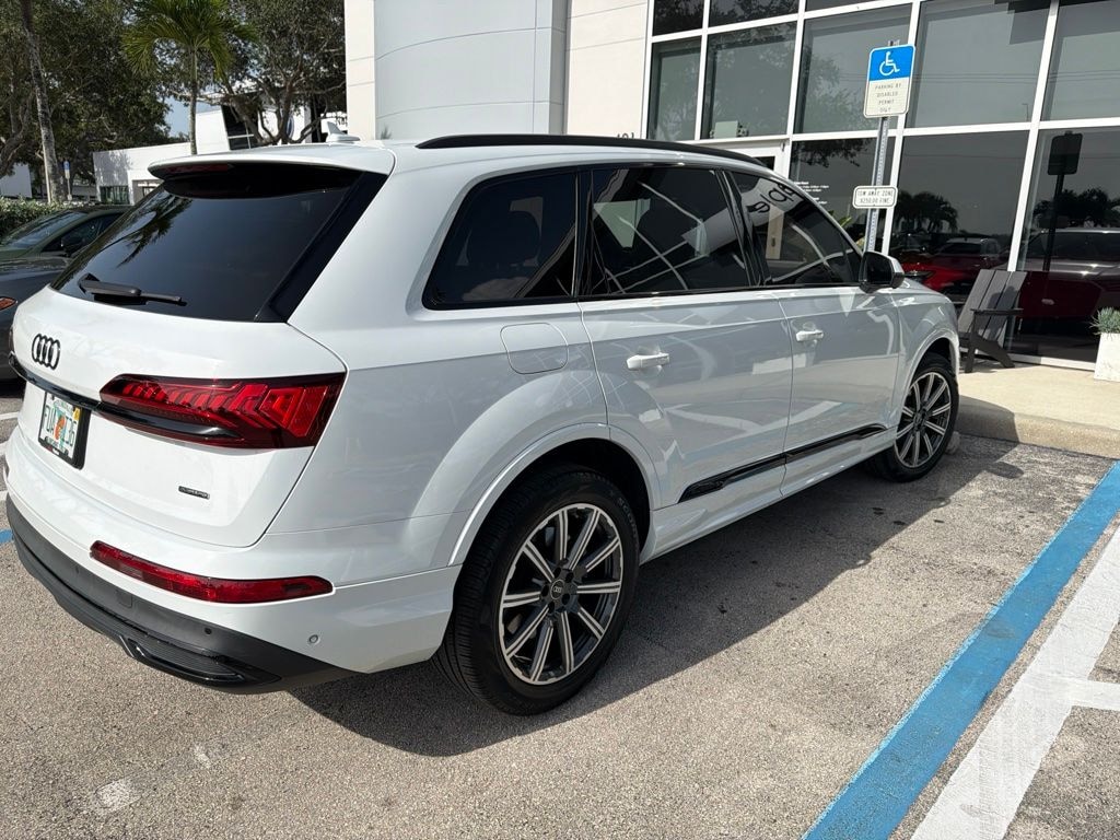 Used 2022 Audi Q7 45 Premium Plus SUV