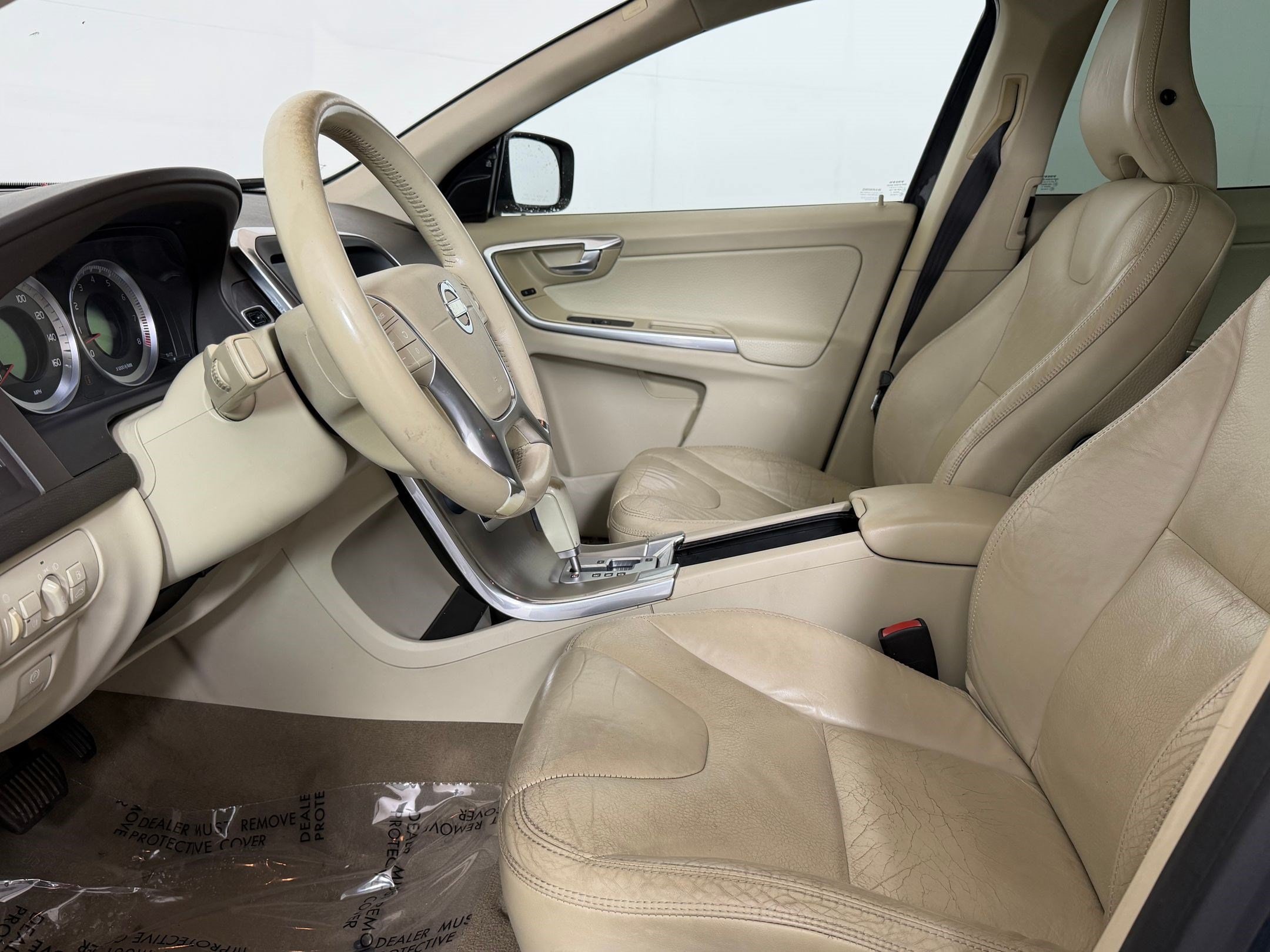XC60 3.2L Premier Plus SUV