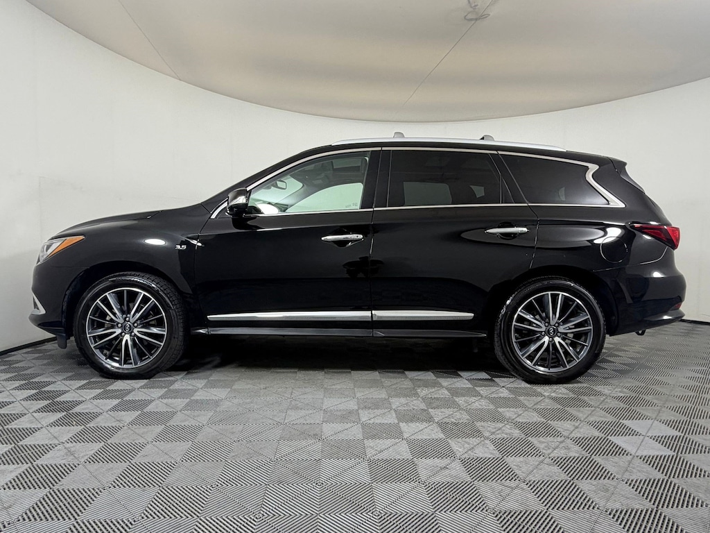 Used 2018 INFINITI QX60 QX60 (AWD) SUV