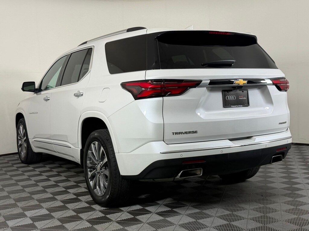 Used 2023 Chevrolet Traverse Premier SUV