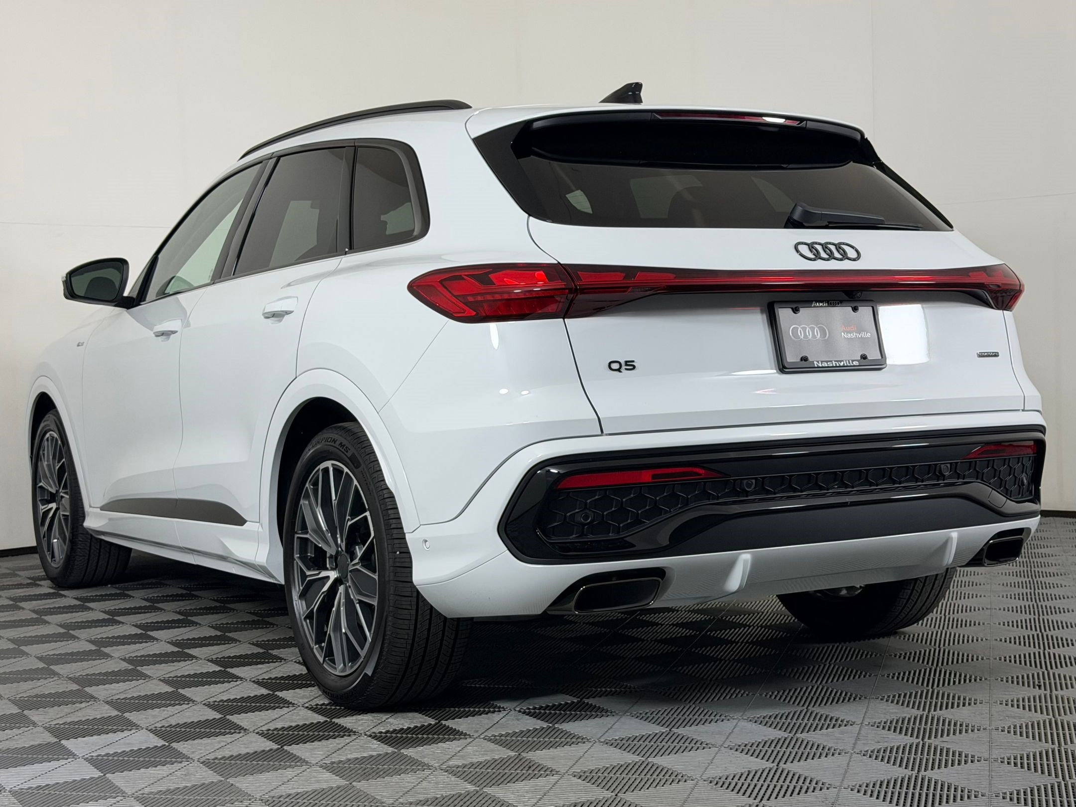2026 Audi Q5 Prestige SUV