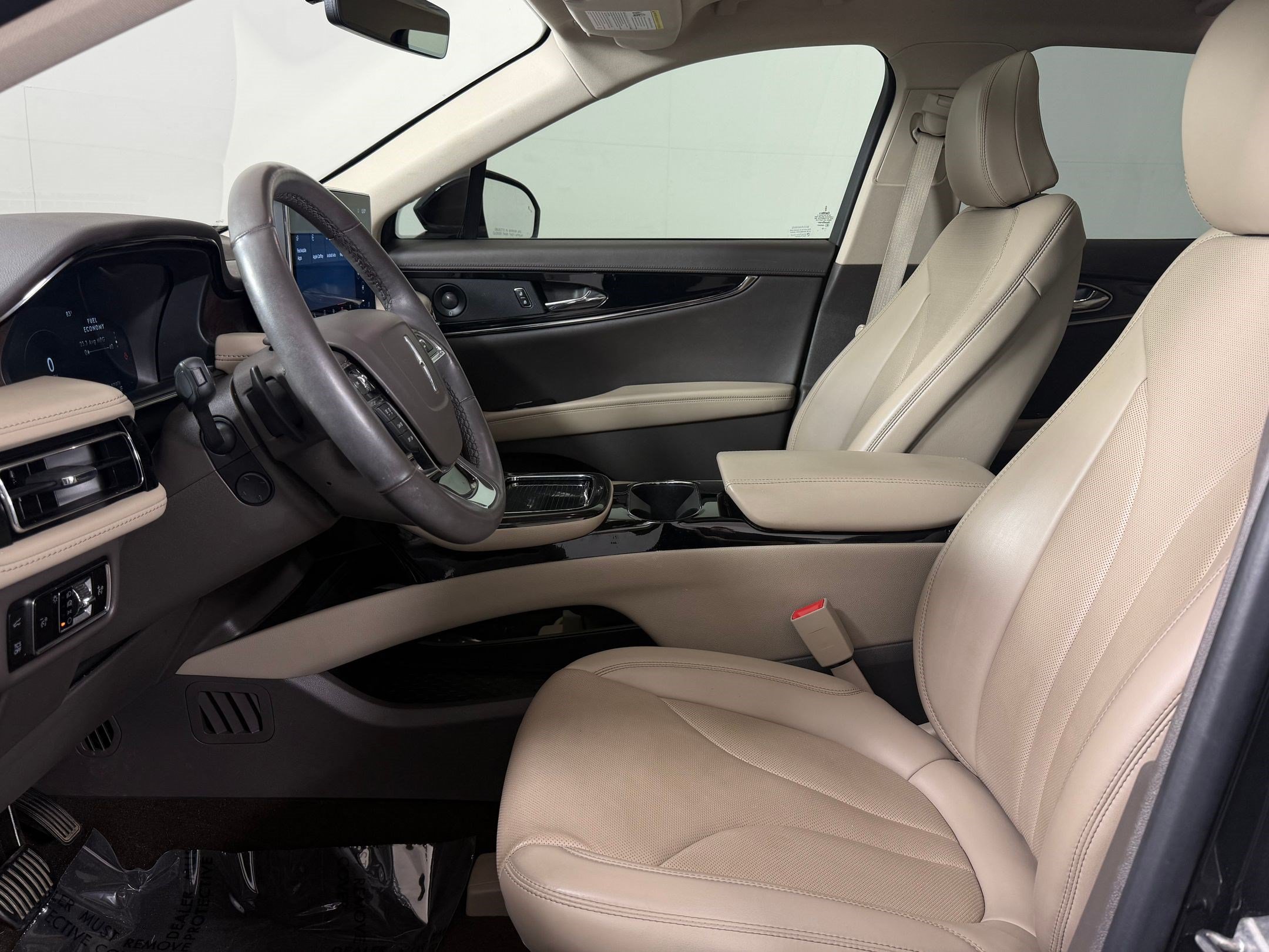 Nautilus Reserve SUV