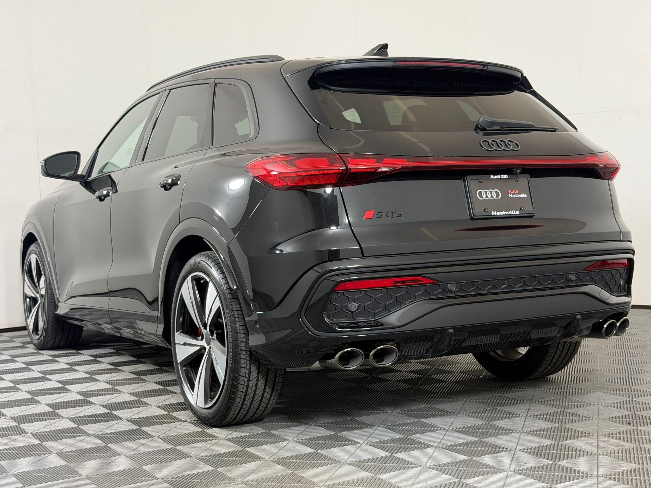 2026 Audi SQ5 Prestige SUV