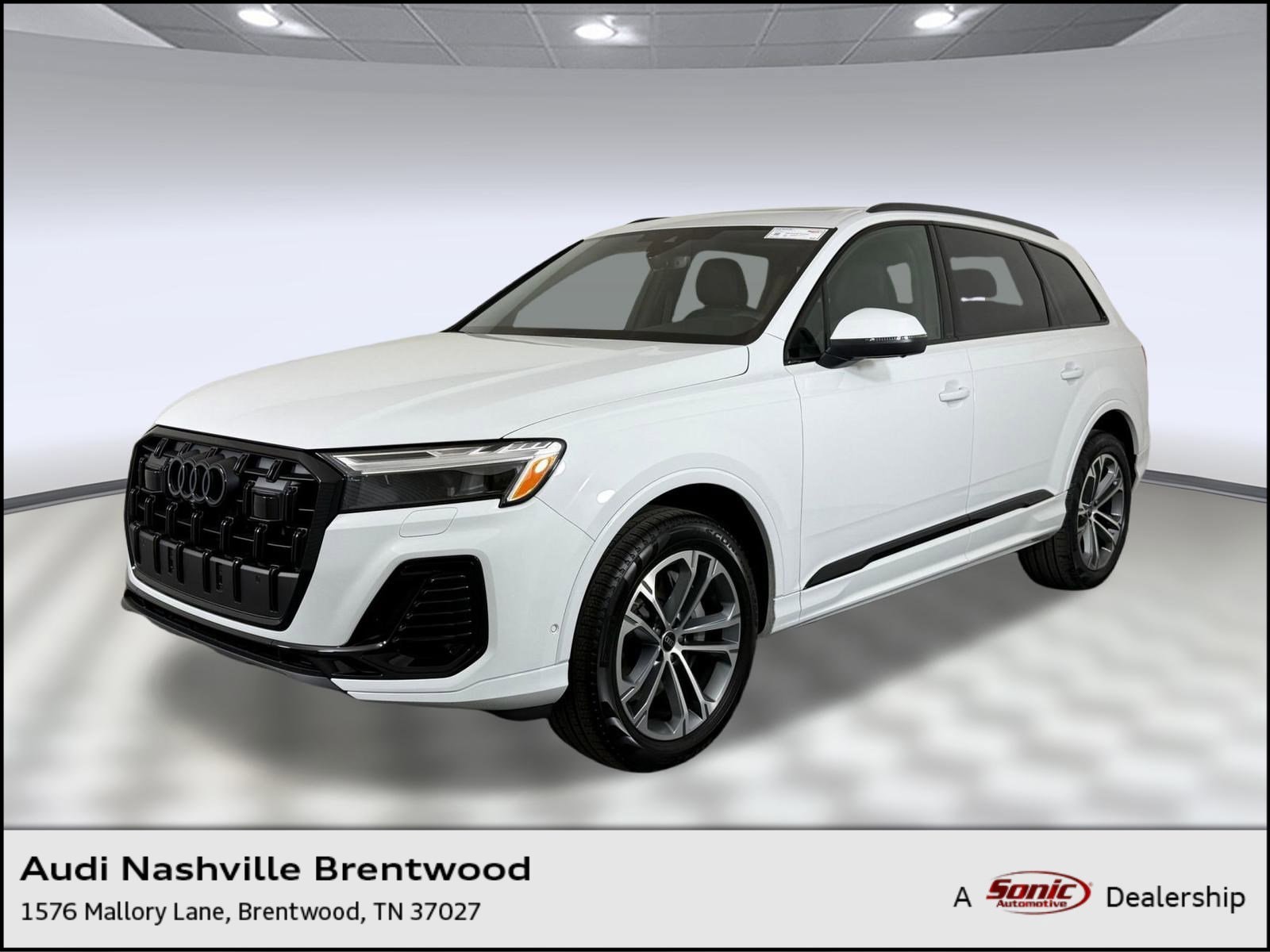 2026 Audi Q7 Premium's photo