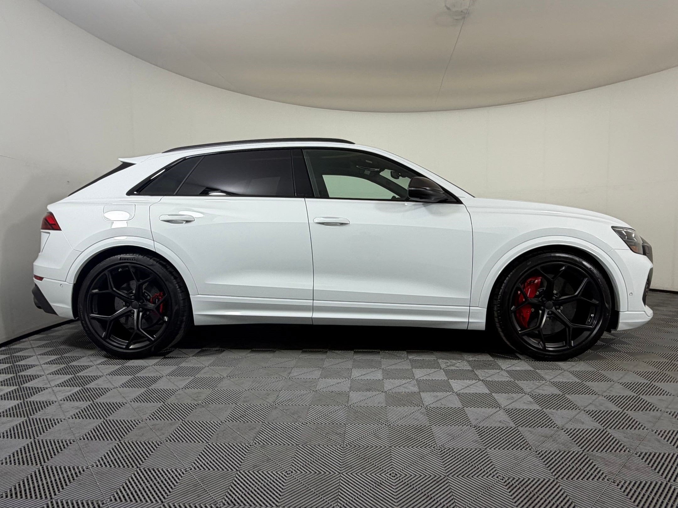 RS Q8 Performance SUV