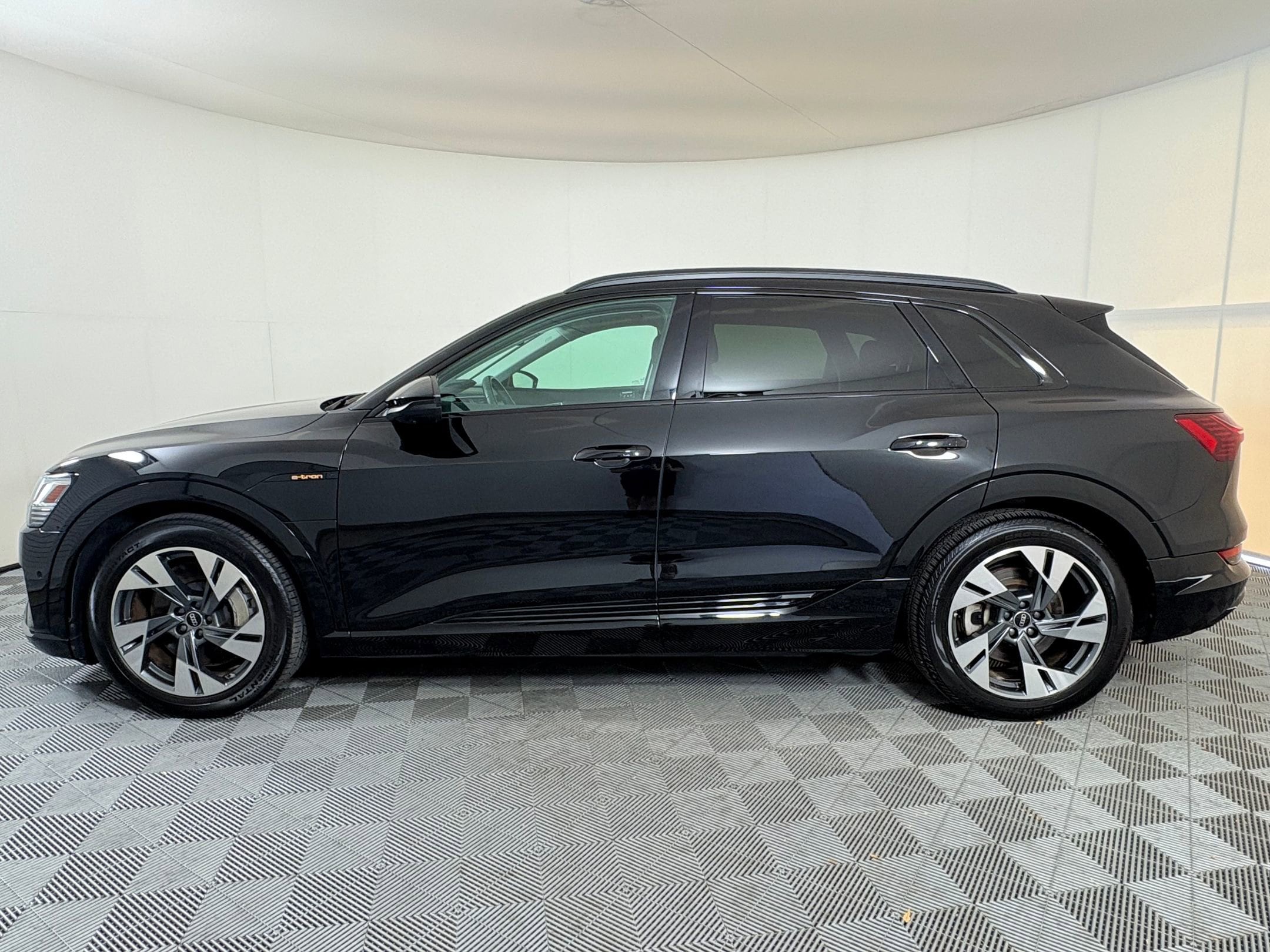 Used 2022 Audi e-tron Premium with VIN WA1AABGE2NB023607 for sale in Brentwood, TN