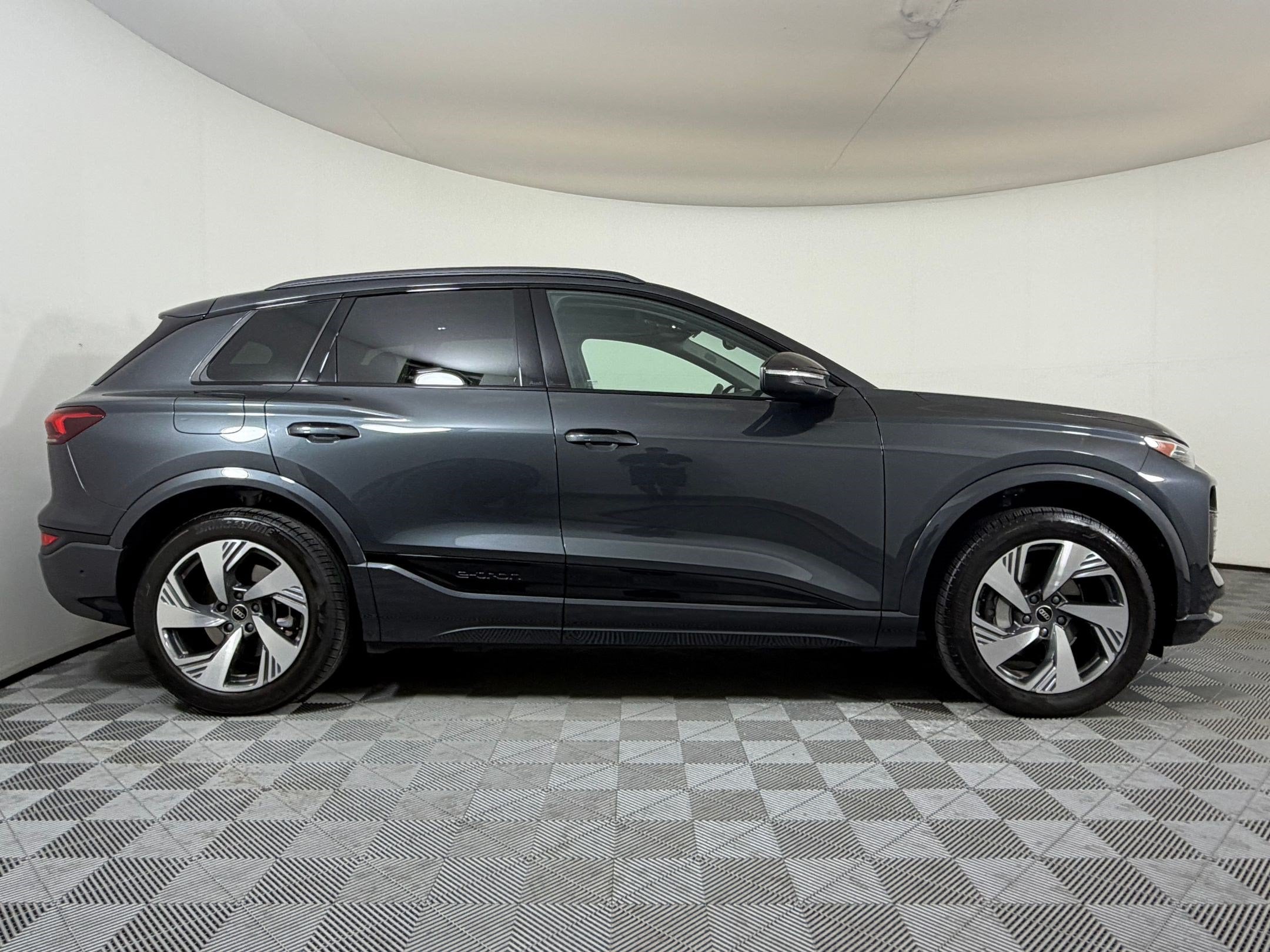 Q6 E-tron Premium Plus SUV