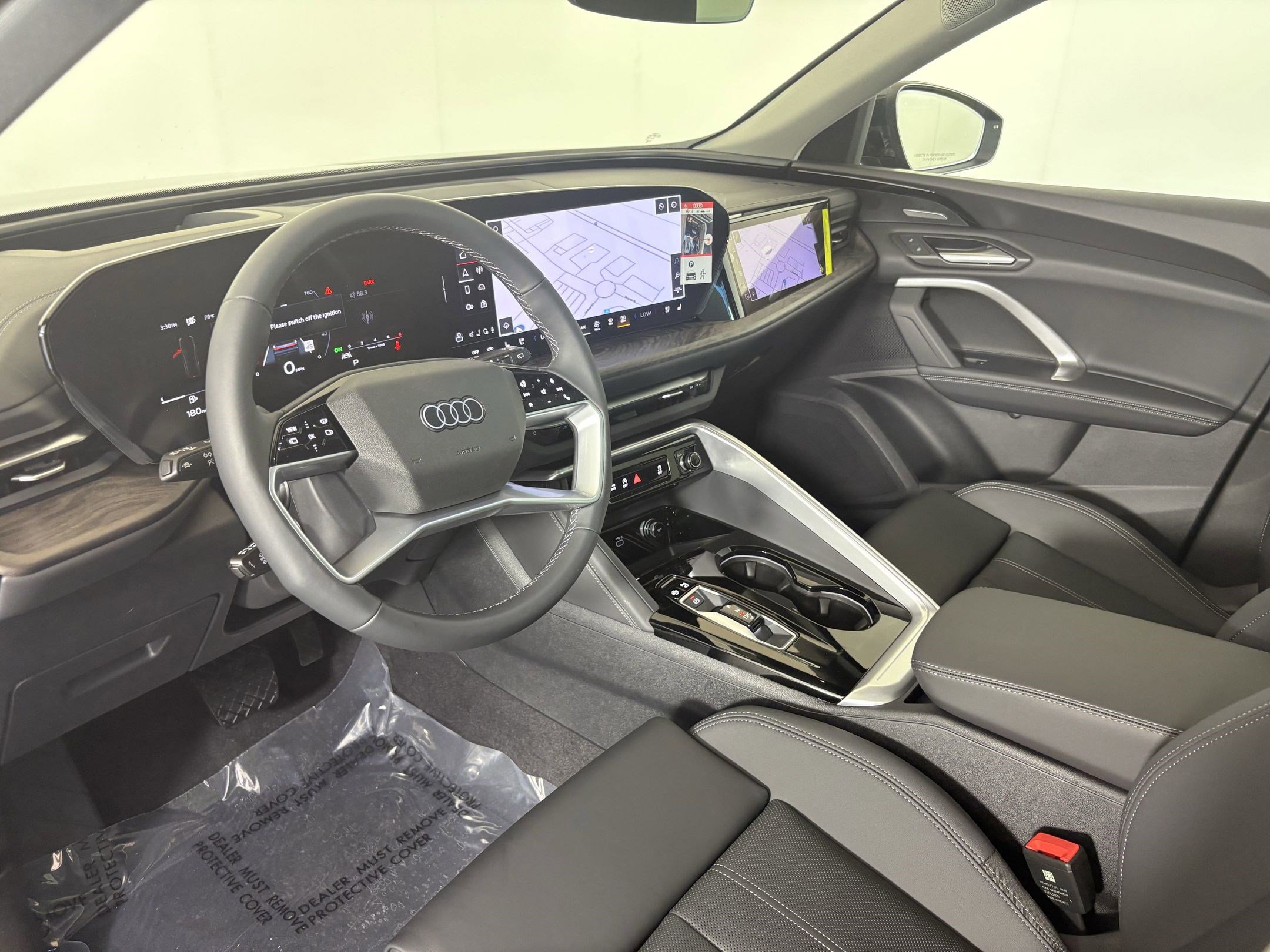 2025 Audi Q5 2.0T Prestige photo 4