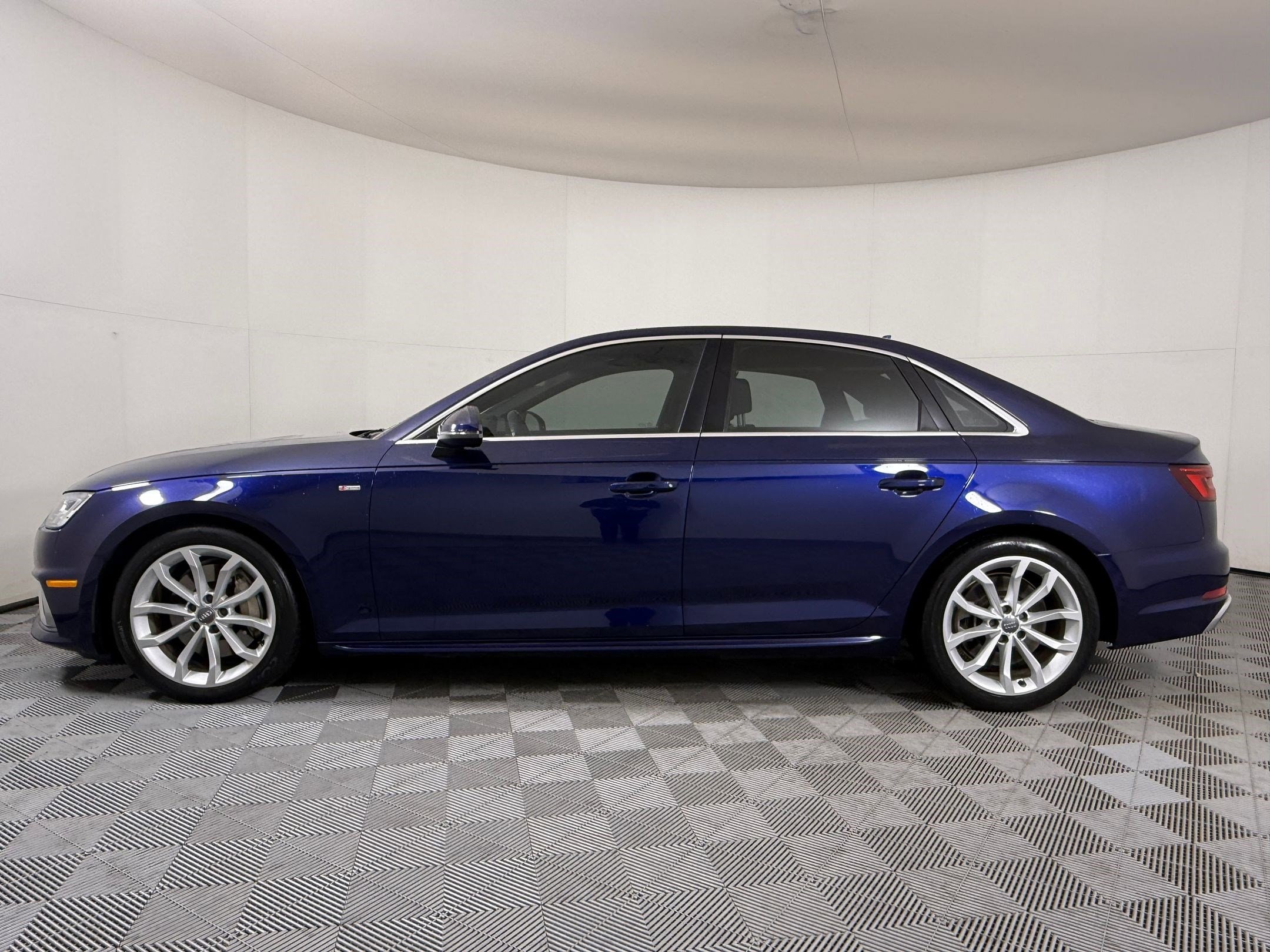 Used 2019 Audi A4 Premium Plus with VIN WAUENAF46KA043601 for sale in Brentwood, TN