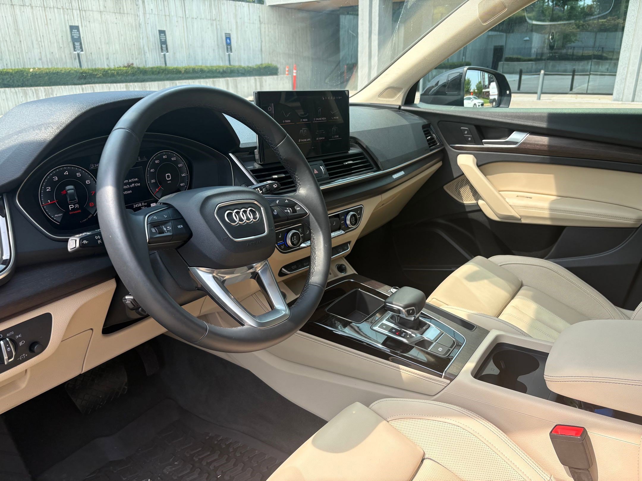 2025 Audi Q5 S line Premium Plus 45 TFSI photo 3