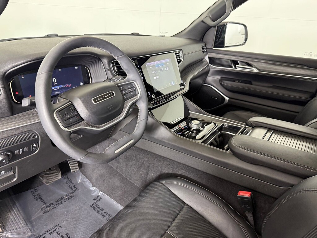 2023 Jeep Wagoneer Series II photo 4