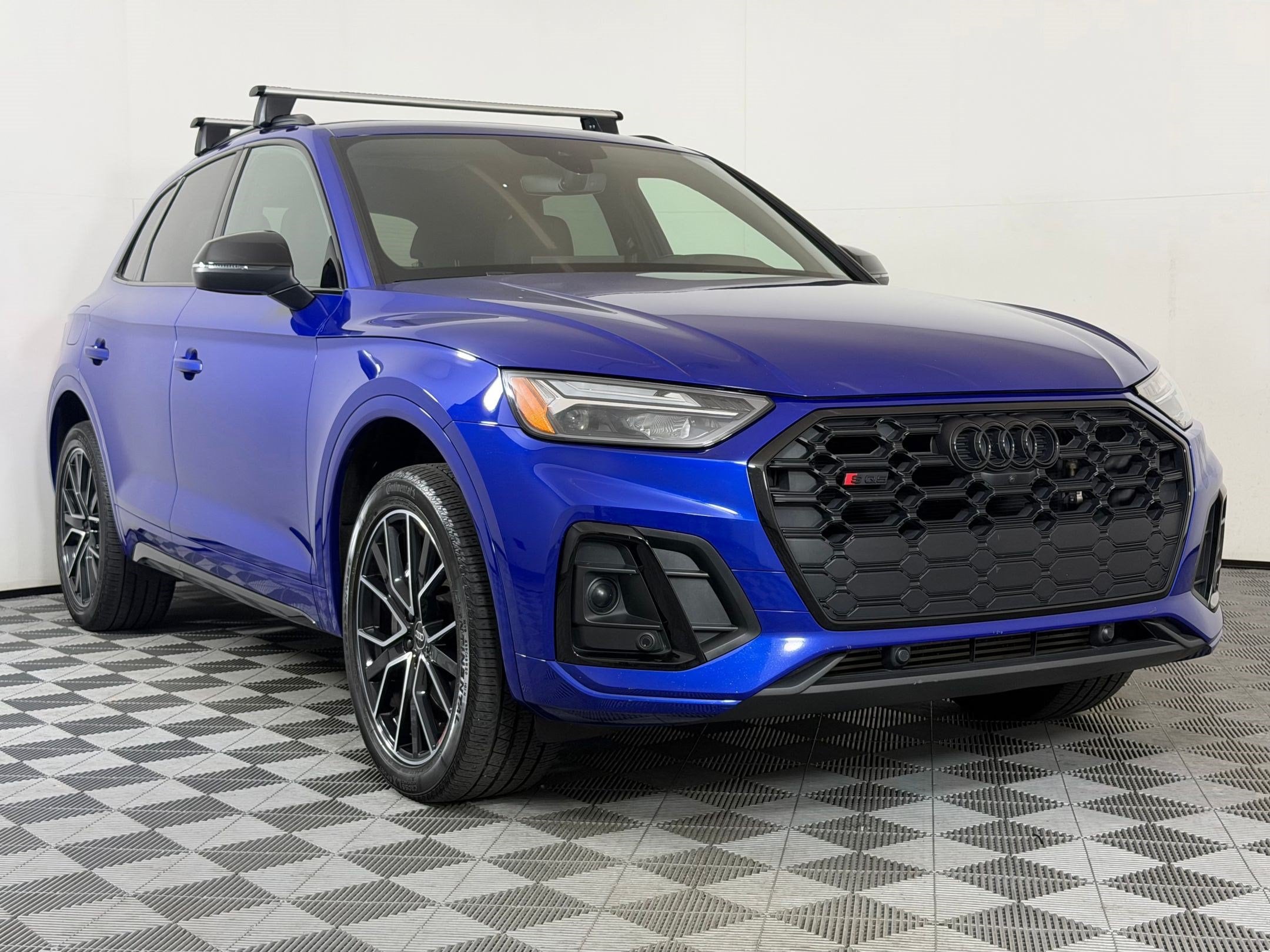 SQ5 Premium Plus SUV