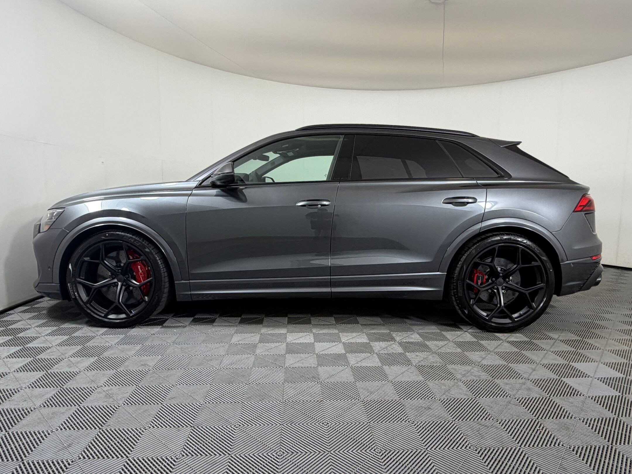 RS Q8 Performance SUV