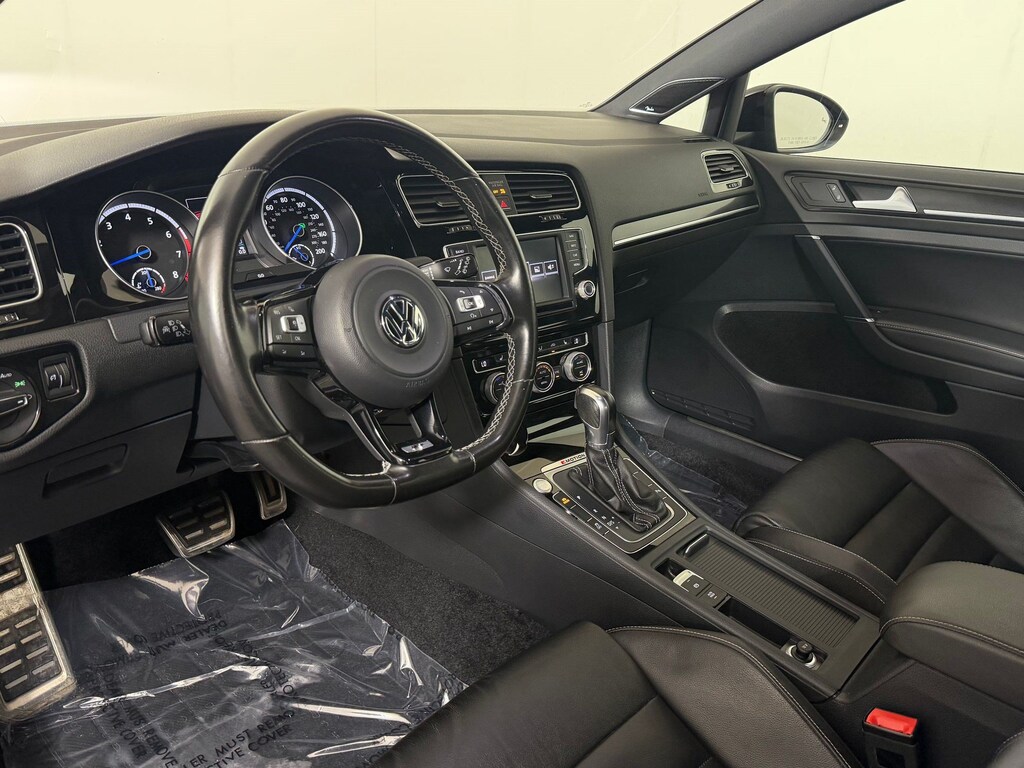Used 2017 Volkswagen Golf R Golf R 4-Door w/DCC & Navigation (4-Door DSG w/DCC Hatchback