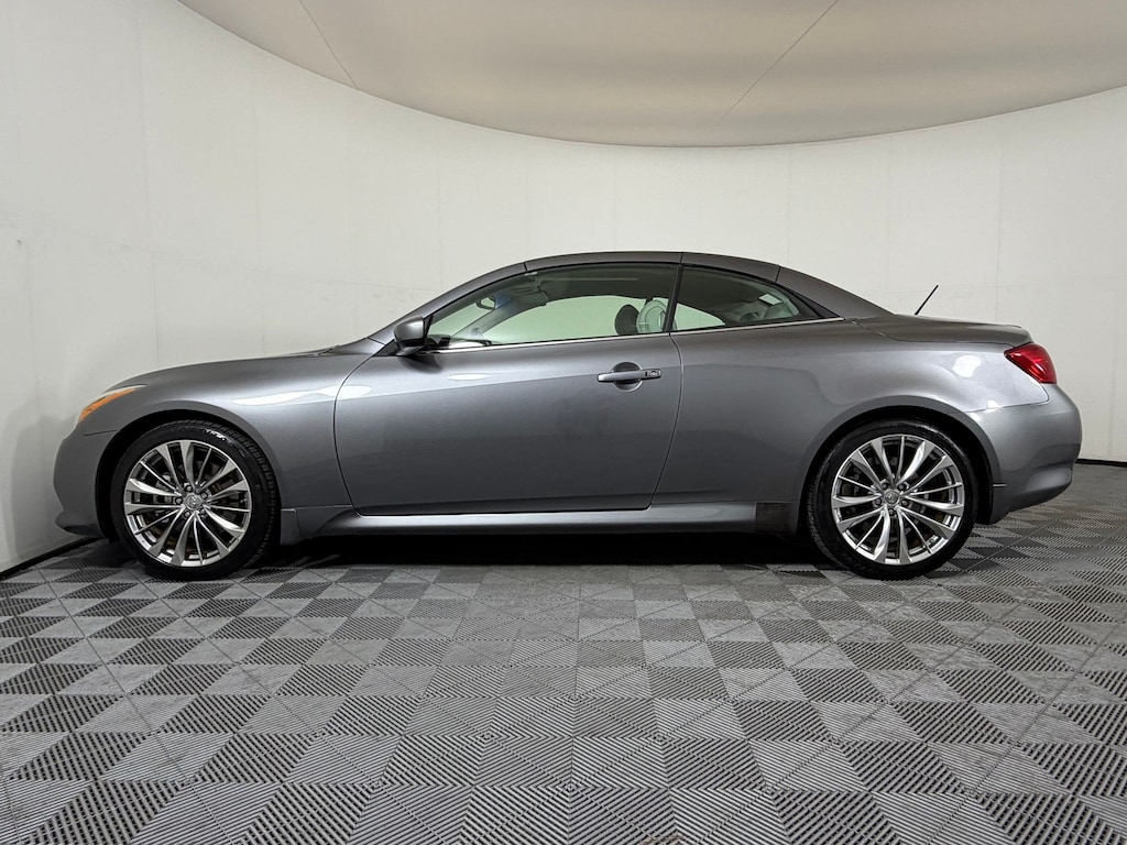 Used 2012 INFINITI G37 Convertible Convertible