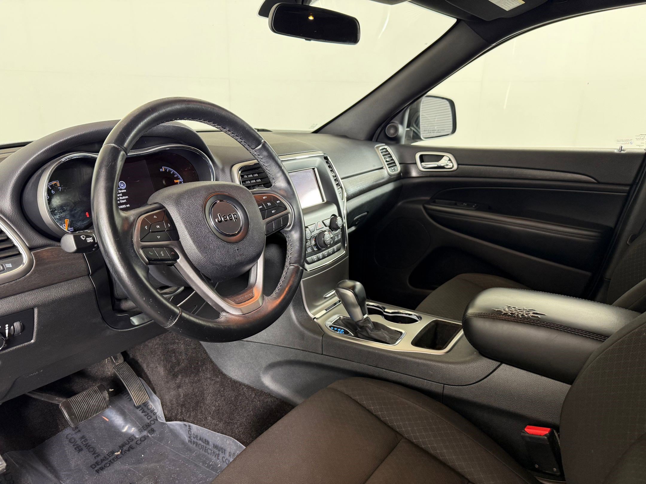 2018 Jeep Grand Cherokee Laredo E photo 3