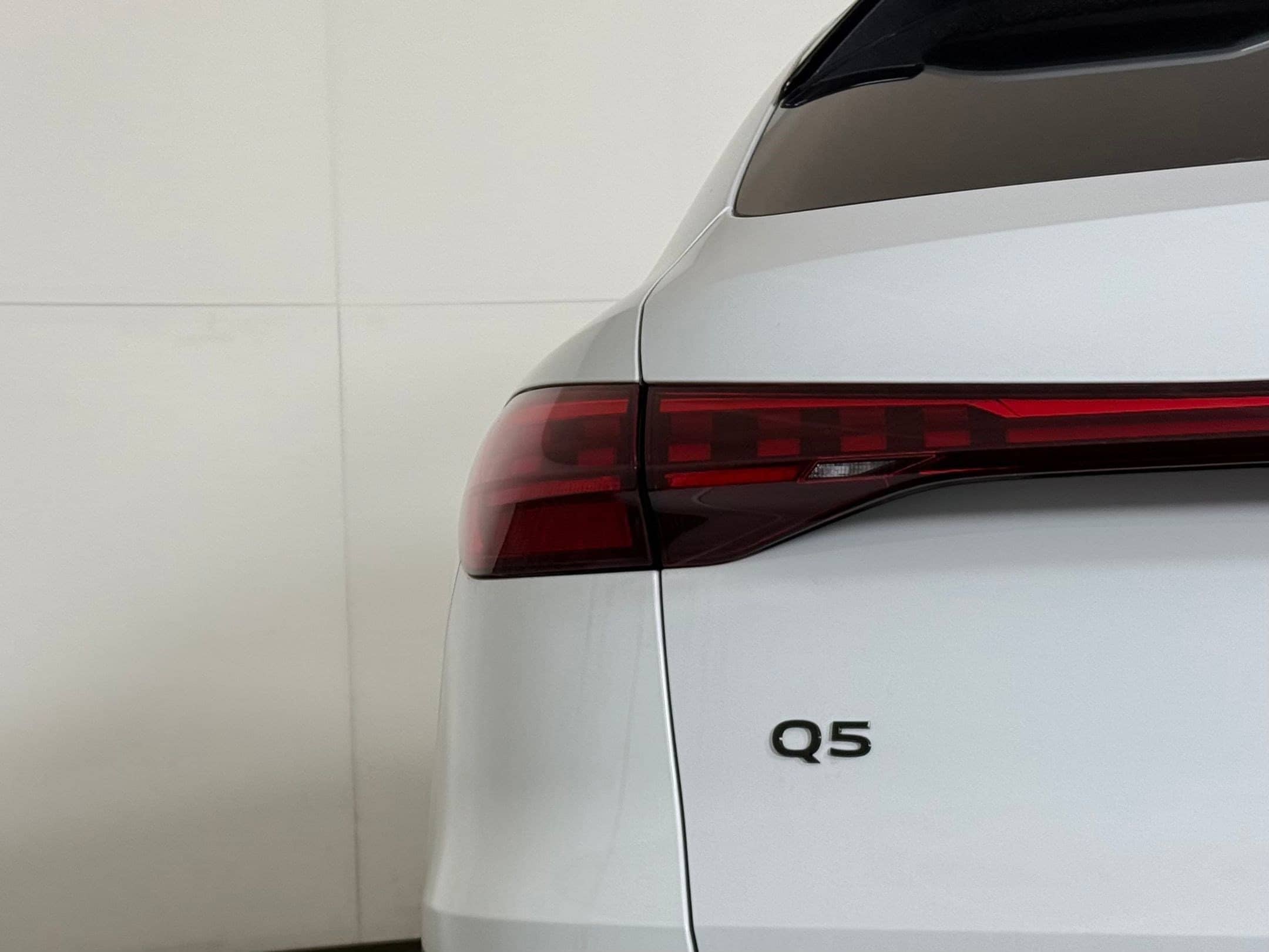 2025 Audi Q5 Sportback Premium Plus - Photo 13