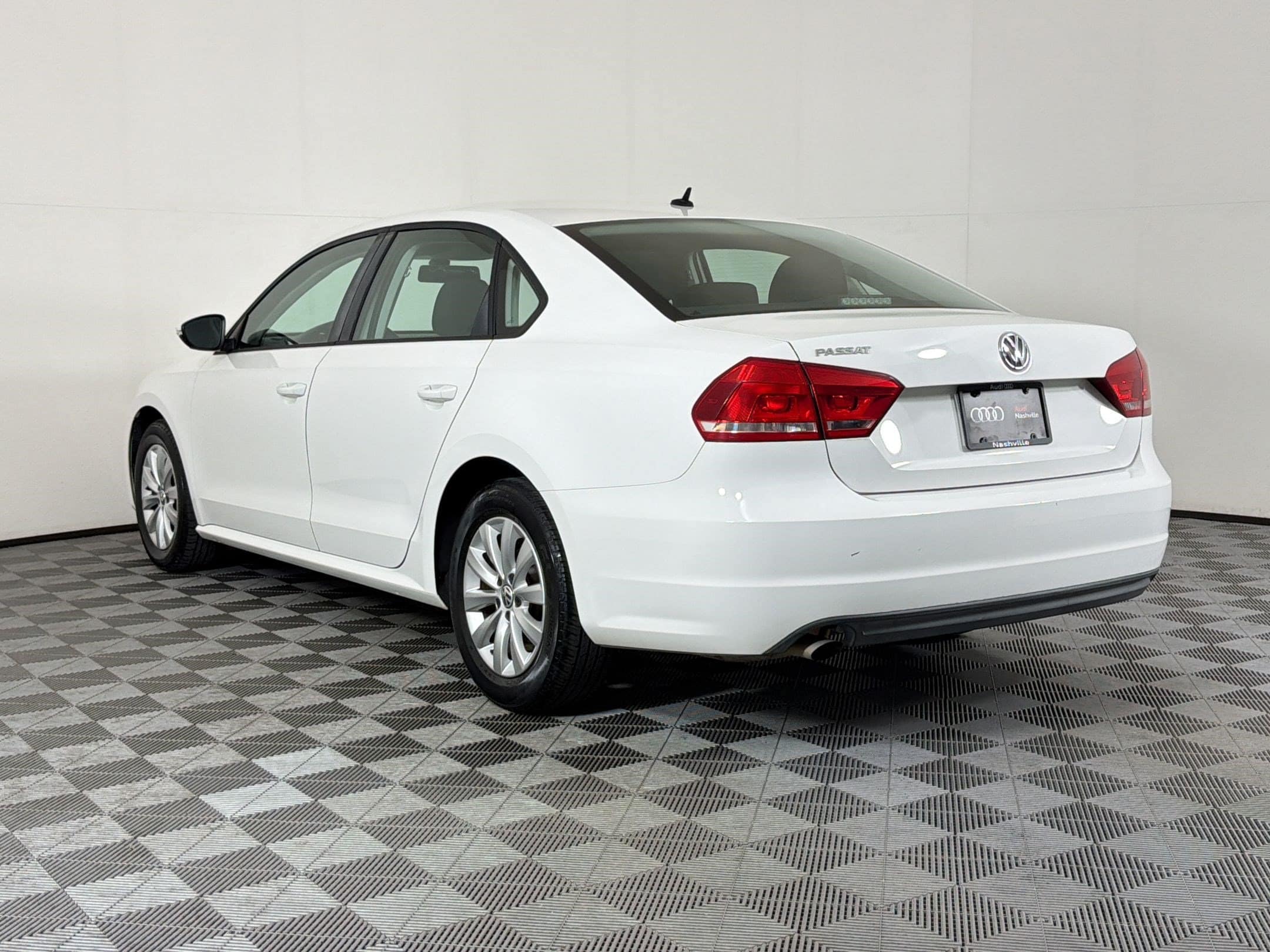 Passat S Sedan