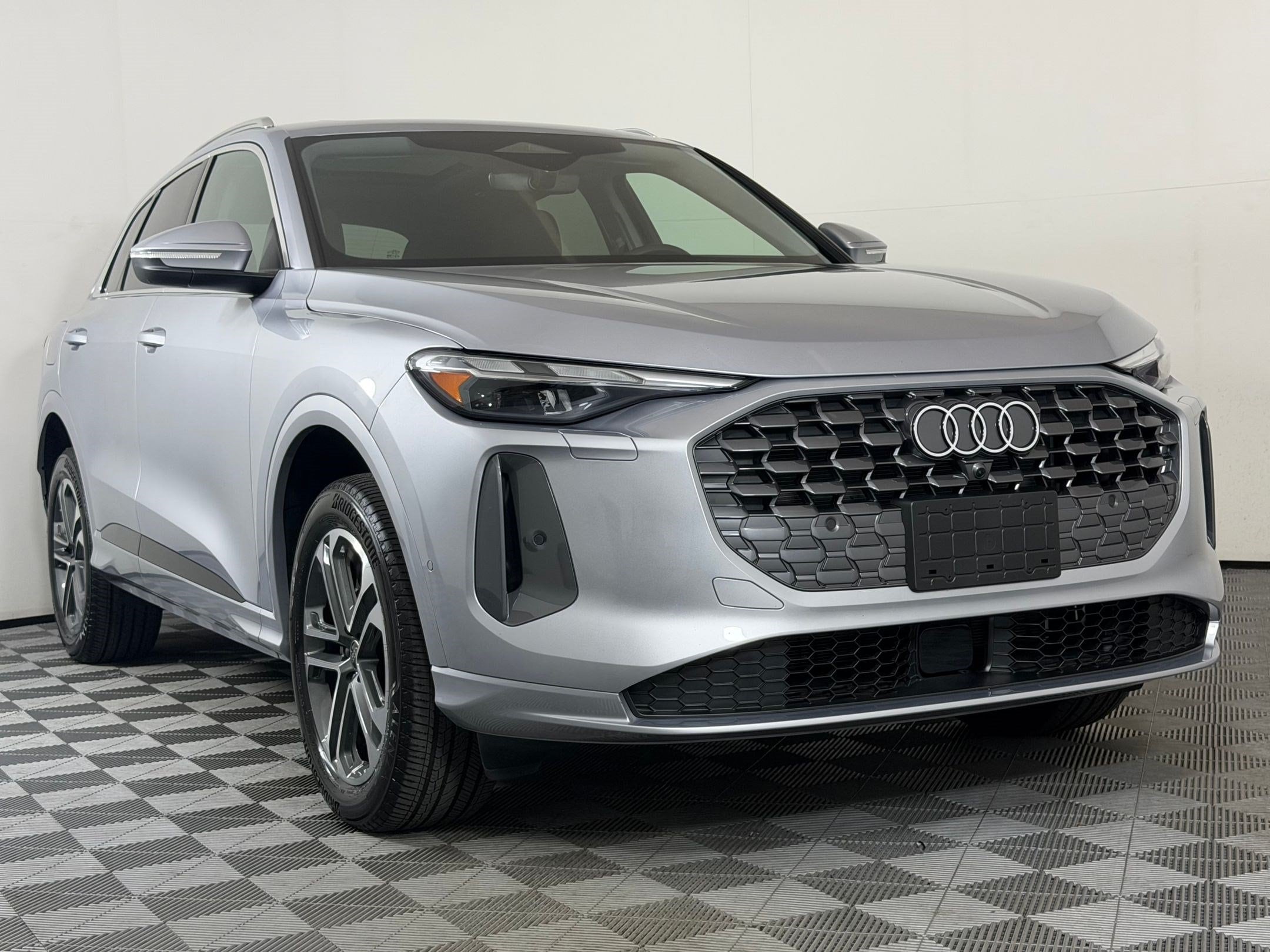 2025 Audi Q5 Premium SUV