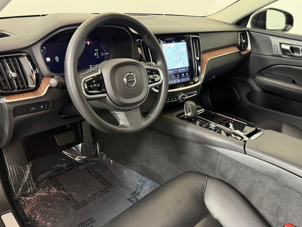 Used 2023 Volvo S60 Recharge Plug-In Hybrid Plus Dark Theme Sedan